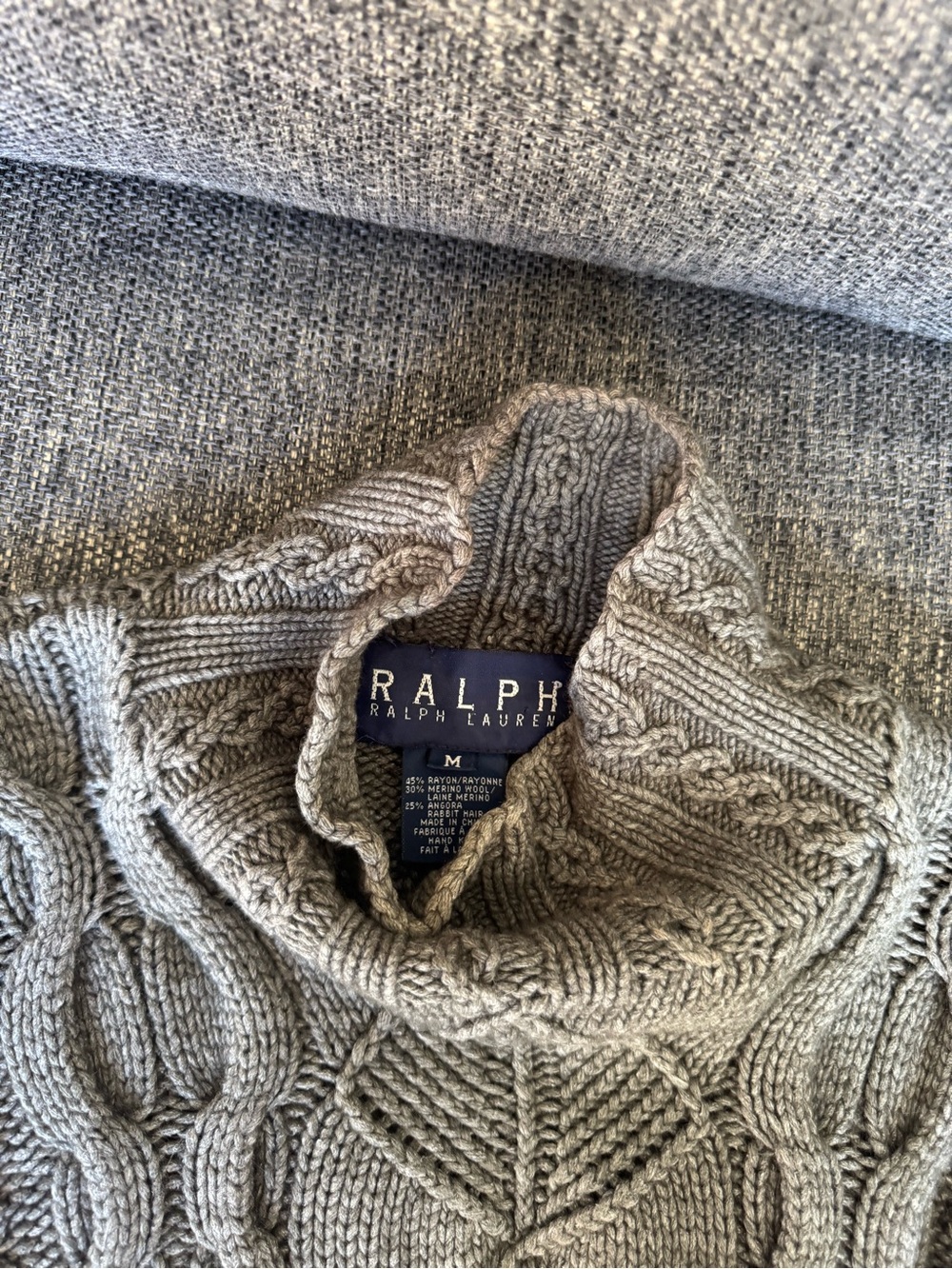 Y2K Ralph Lauren Grey Cable Knit Turtleneck Sweater - Picture 3 of 6